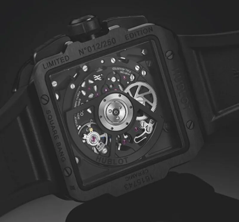 新作ウブロ時計セラミック 601.OM.0183.LR