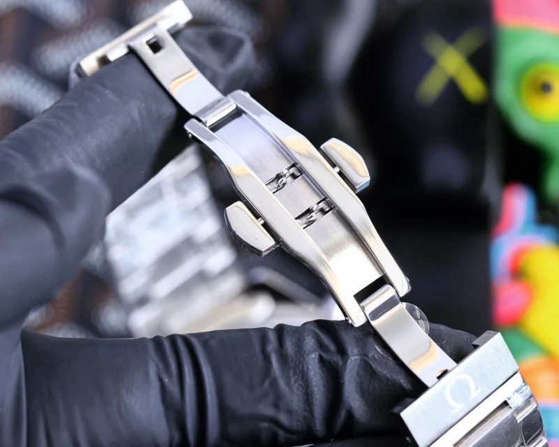 オメガ シーマスター45 mmセラミックベゼル実用性抜群 20G38387